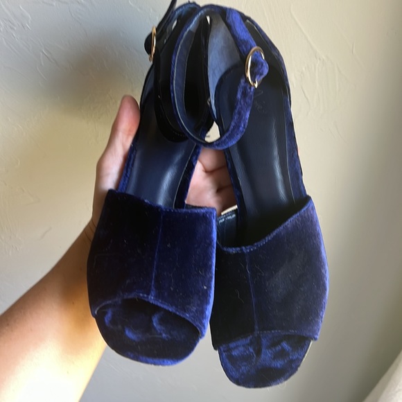 Joie blue velvet heels - Picture 3 of 4